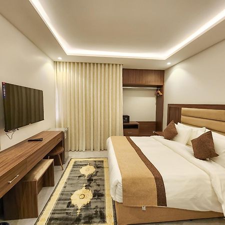 Olaya Towers Residence Ar Riyad Esterno foto