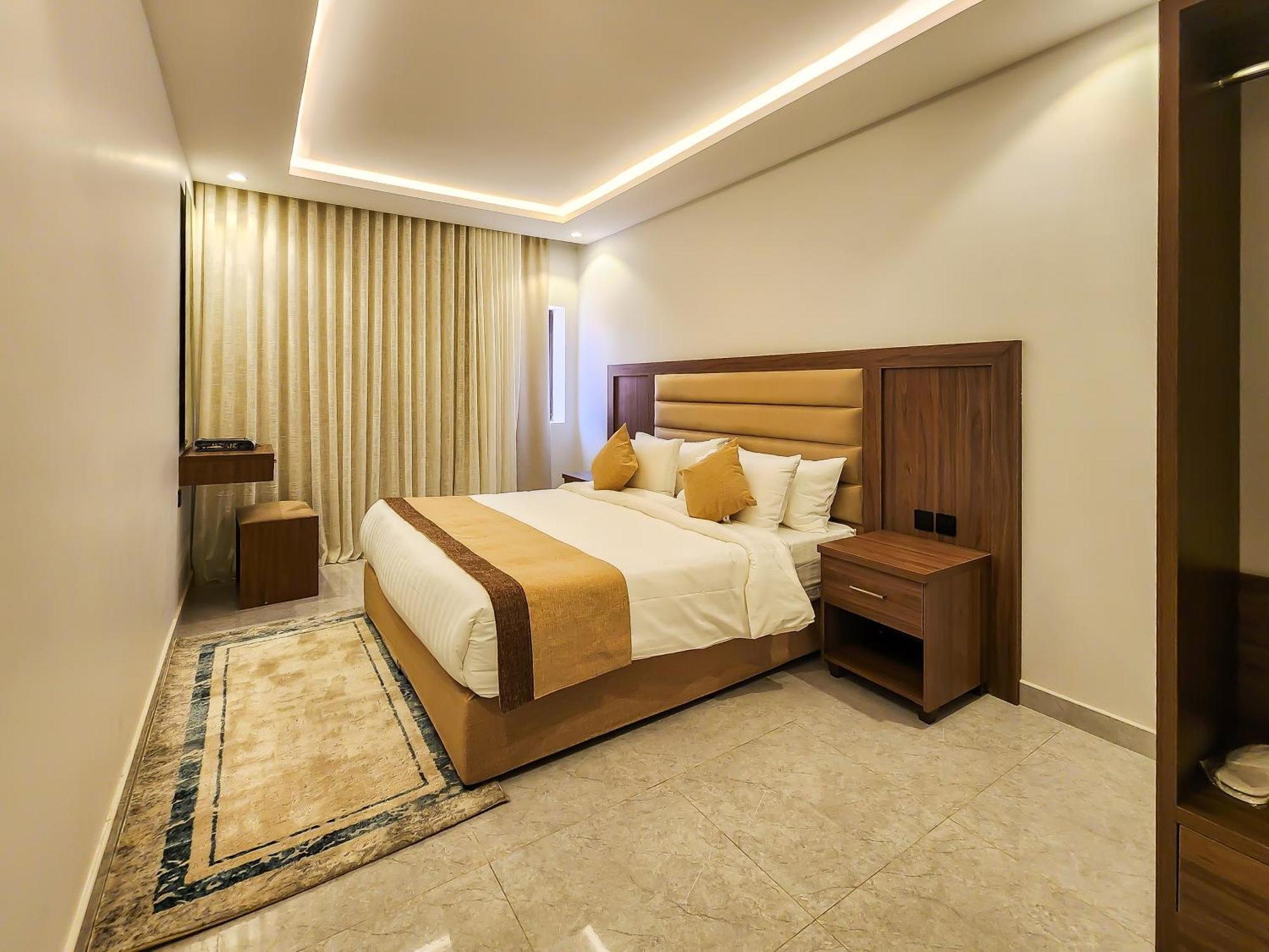 Olaya Towers Residence Ar Riyad Esterno foto